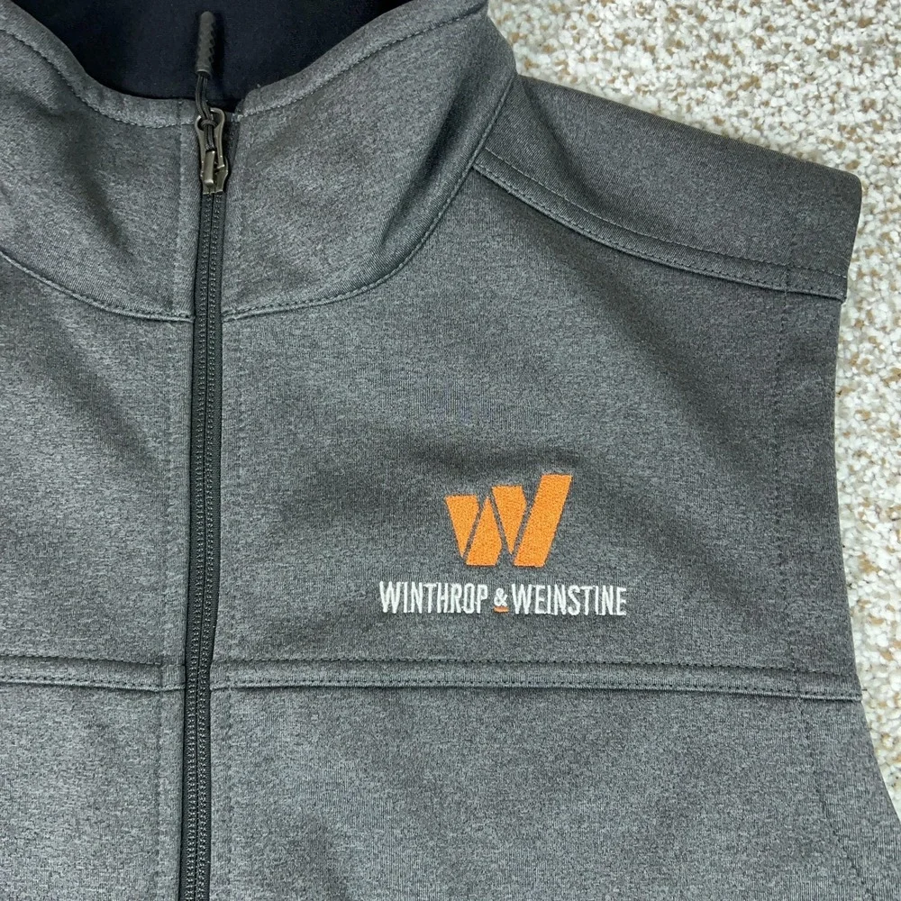 The North Face Vest Mens Large Gray‎ Softshell Full Zip Logo Windbreaker Hiking